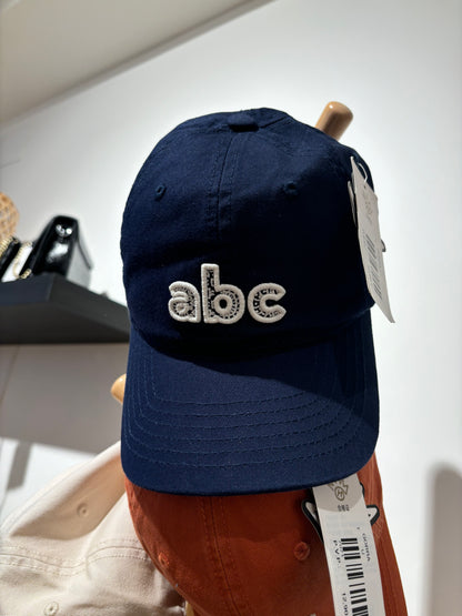 GORRA abc